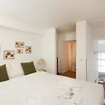 Ampere House Apartmán