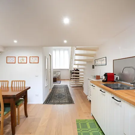 Ampere House Apartmán